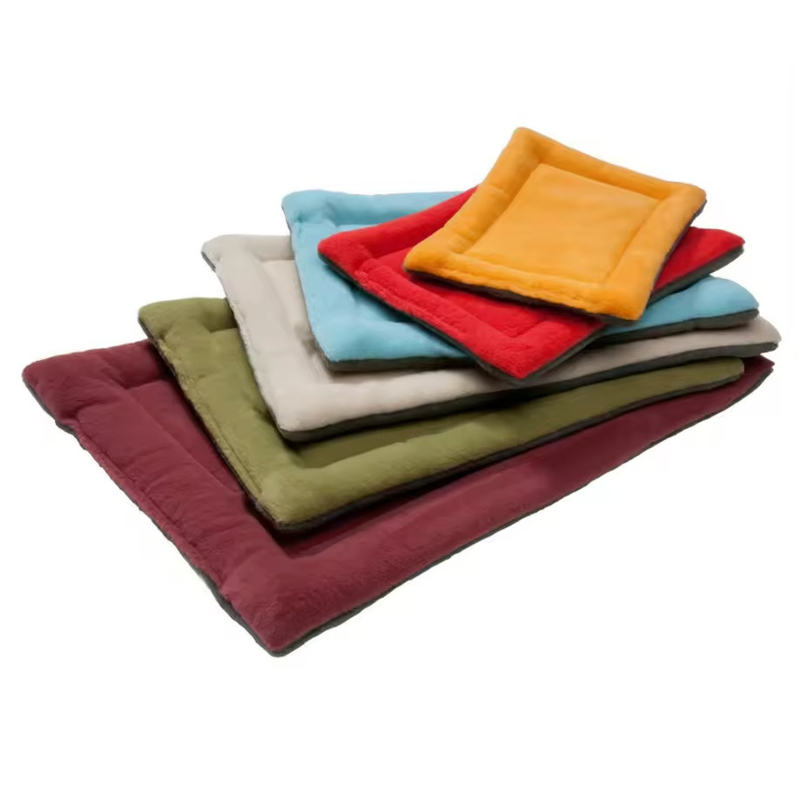 Colorful Cute Pet Beds Customized Dog Bed Crate Pads Washable With Anti Slip Bottom