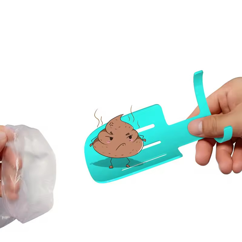 4 In 1 Dog Travel Bottles Leak Proof Portable Dog Water Dispenser Multifunctional With Poop Bag